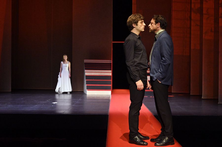 Changement : placement libre pour Le Rouge et le Noir.